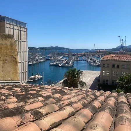 Studio Toulon,Vue Port, Clim,Netflix Proche Plages Апартаменты